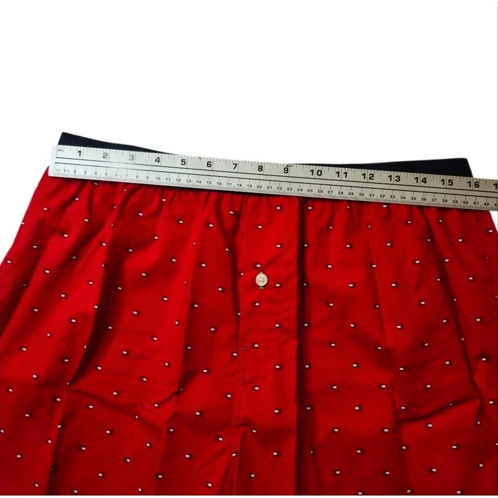 Tommy Hilfiger Men's Slim Fit Woven Boxer Short Red Size L